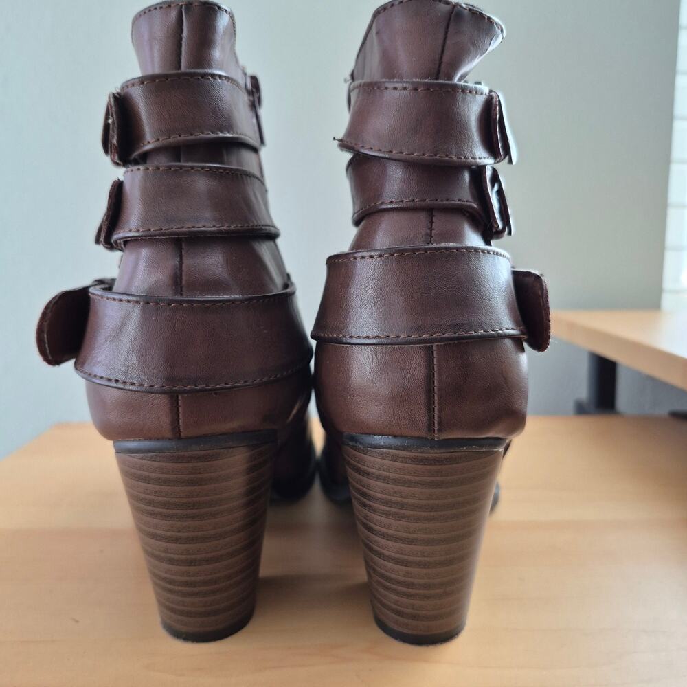 Cathy Jean brown booties size 10 - Picture 4 of 6